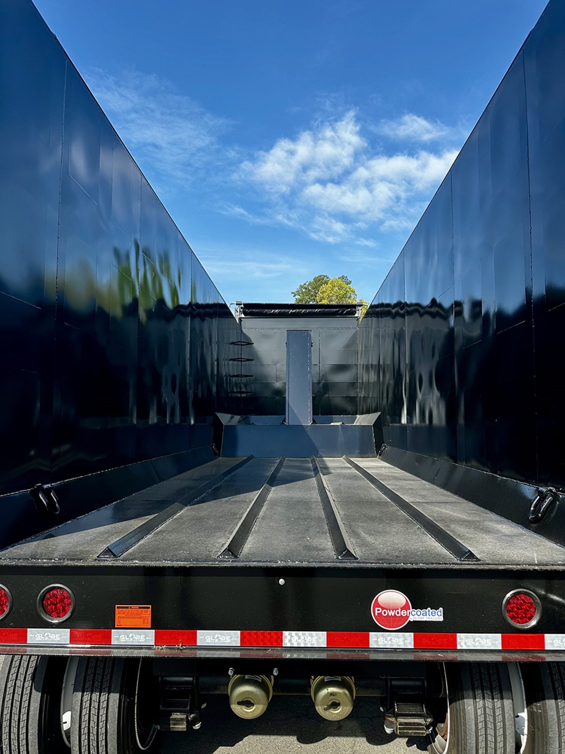 2026 Globe Trailer M Globe Trailer M - image 6 of 6