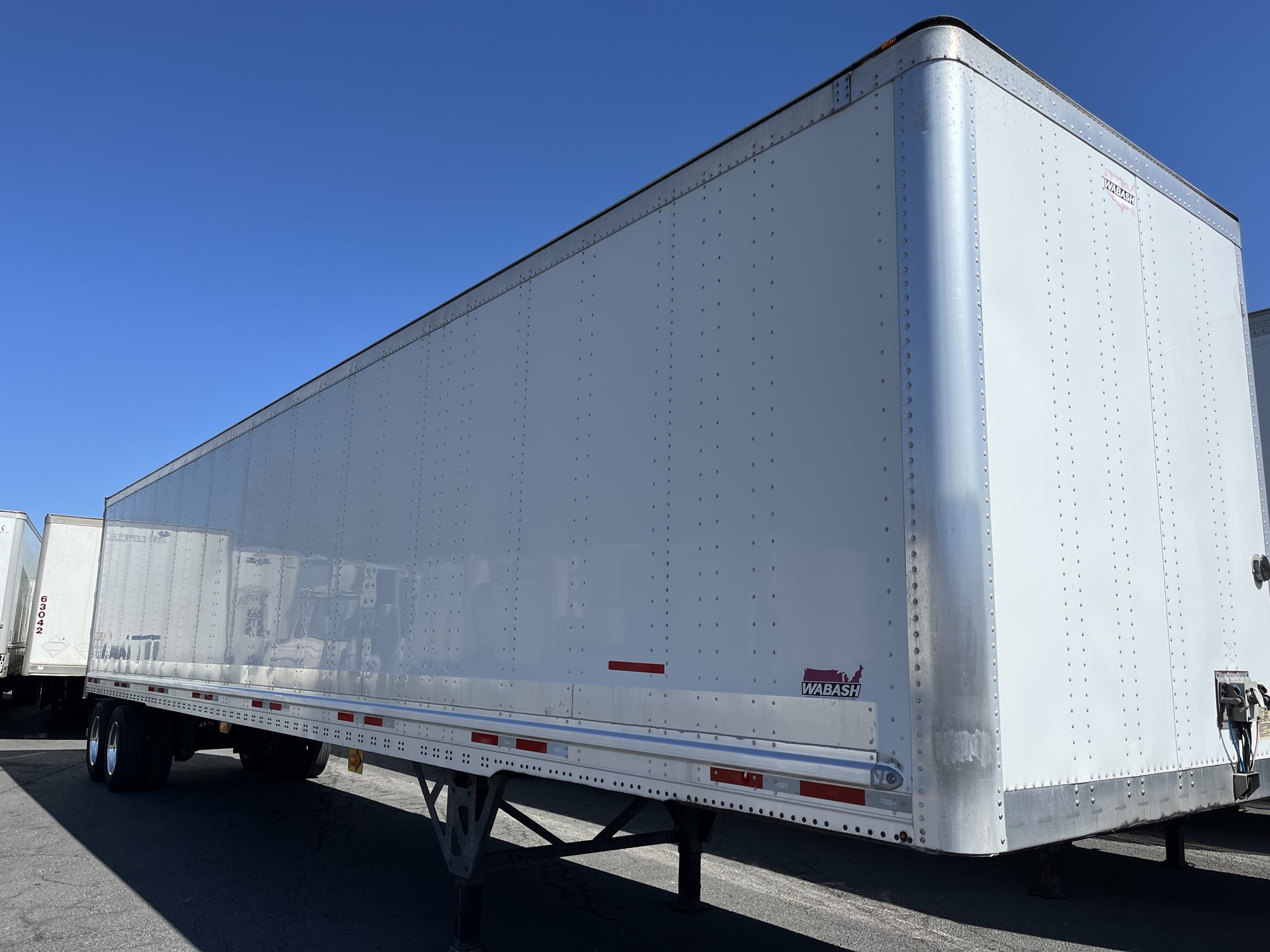 2015 WABASH 48'VAN - image 4 of 6