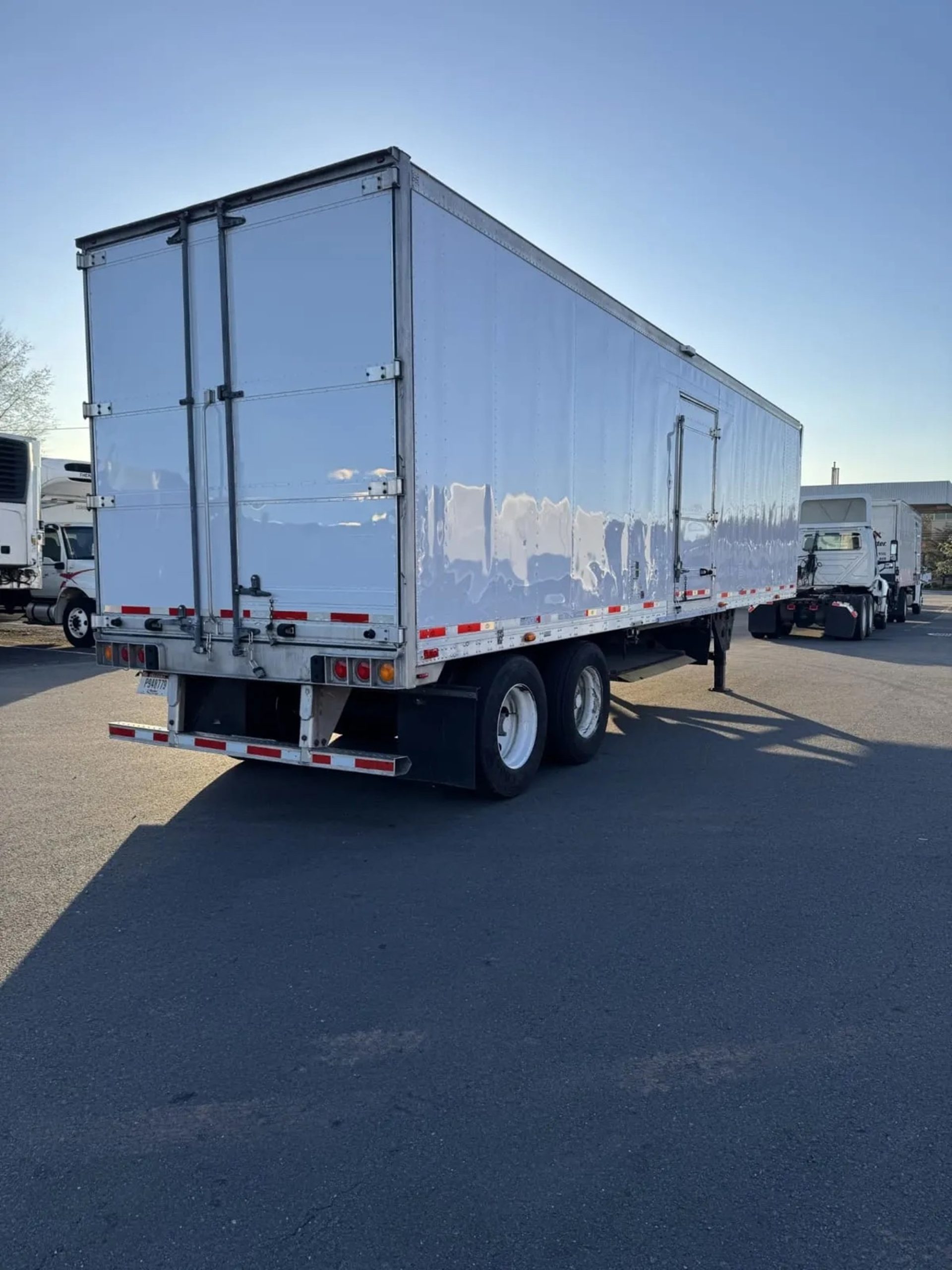 2020 Utility Trailer Reefer - image 4 of 6