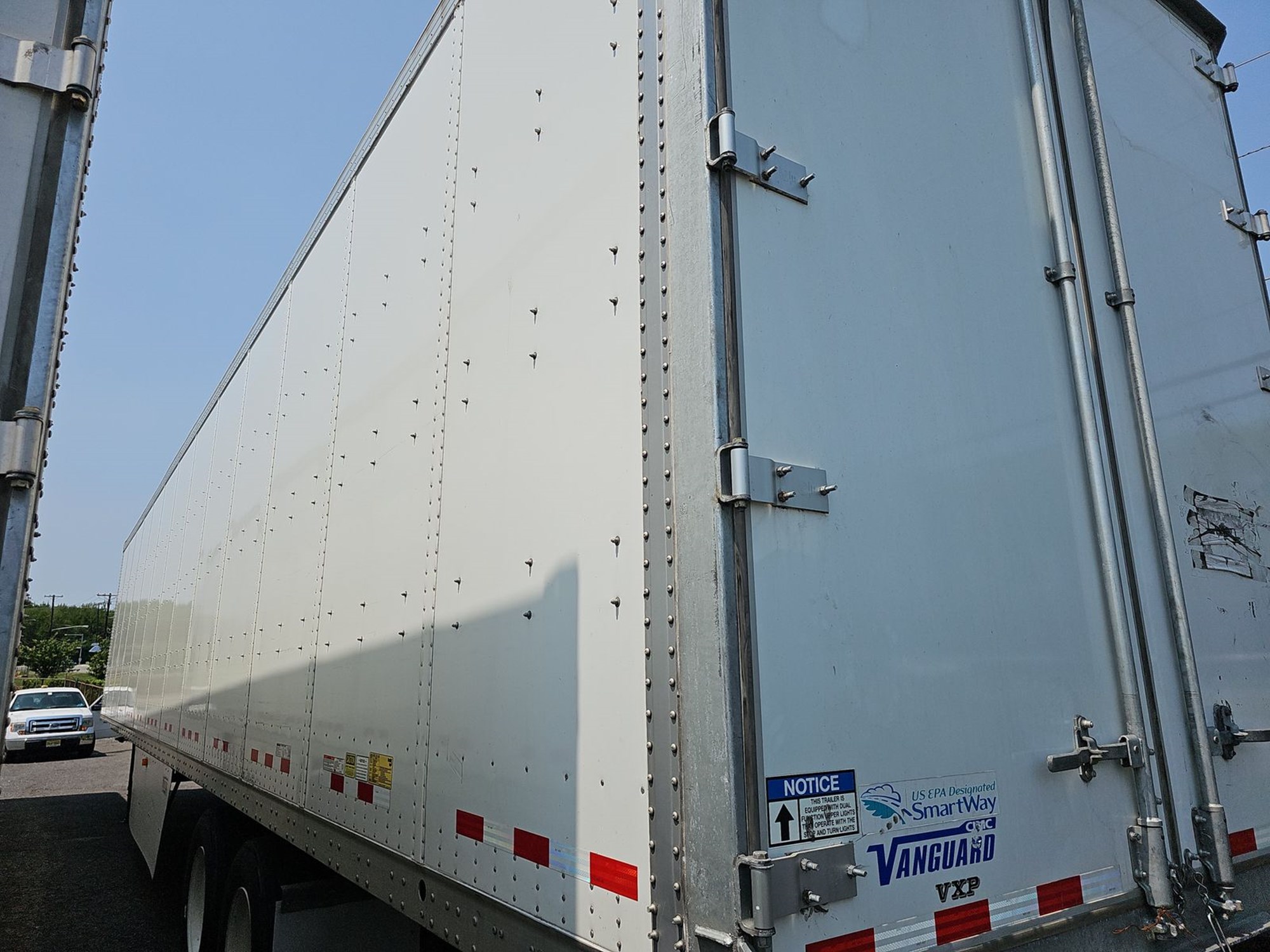 2023 Vanguard 53' DRY VAN - image 1 of 4
