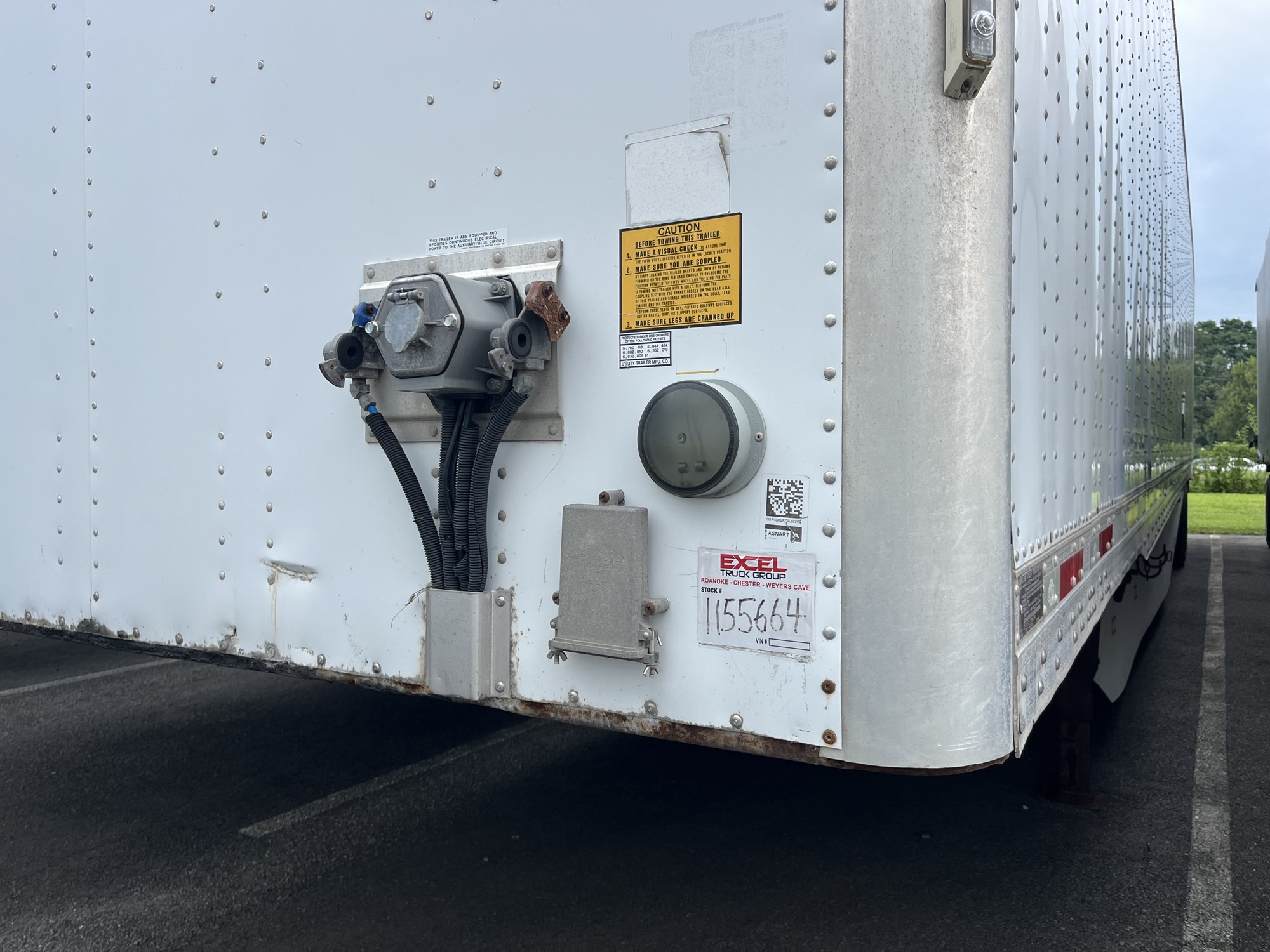 2013 UTILITY TRAILER 53' VAN - image 5 of 6