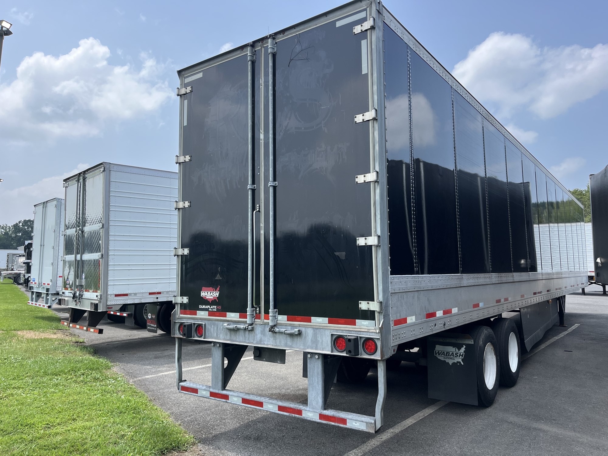 2023 Wabash National 53' black panels - image 6 of 6