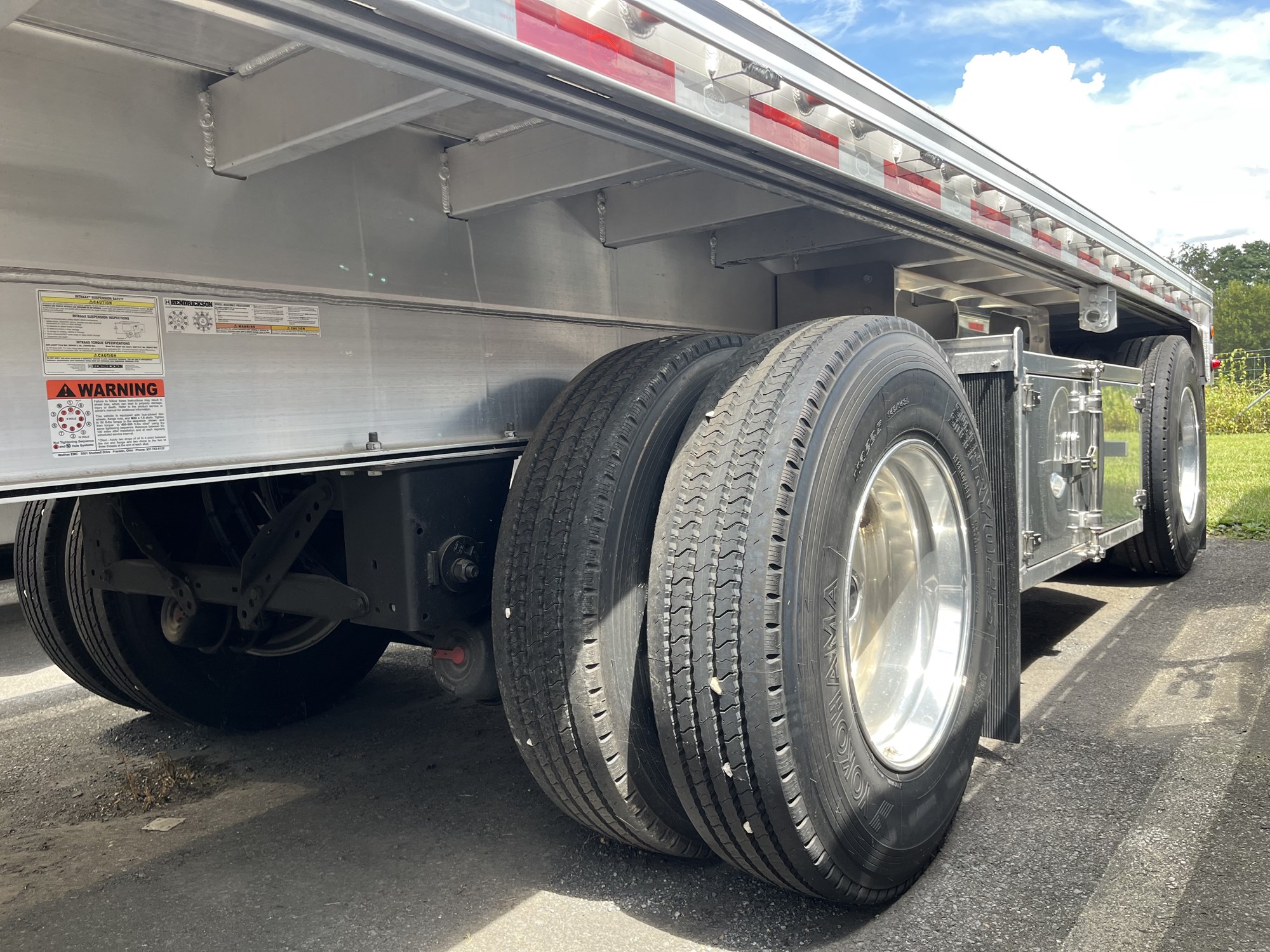 2024 Mac Trailer 48' FLATBED - image 3 of 5