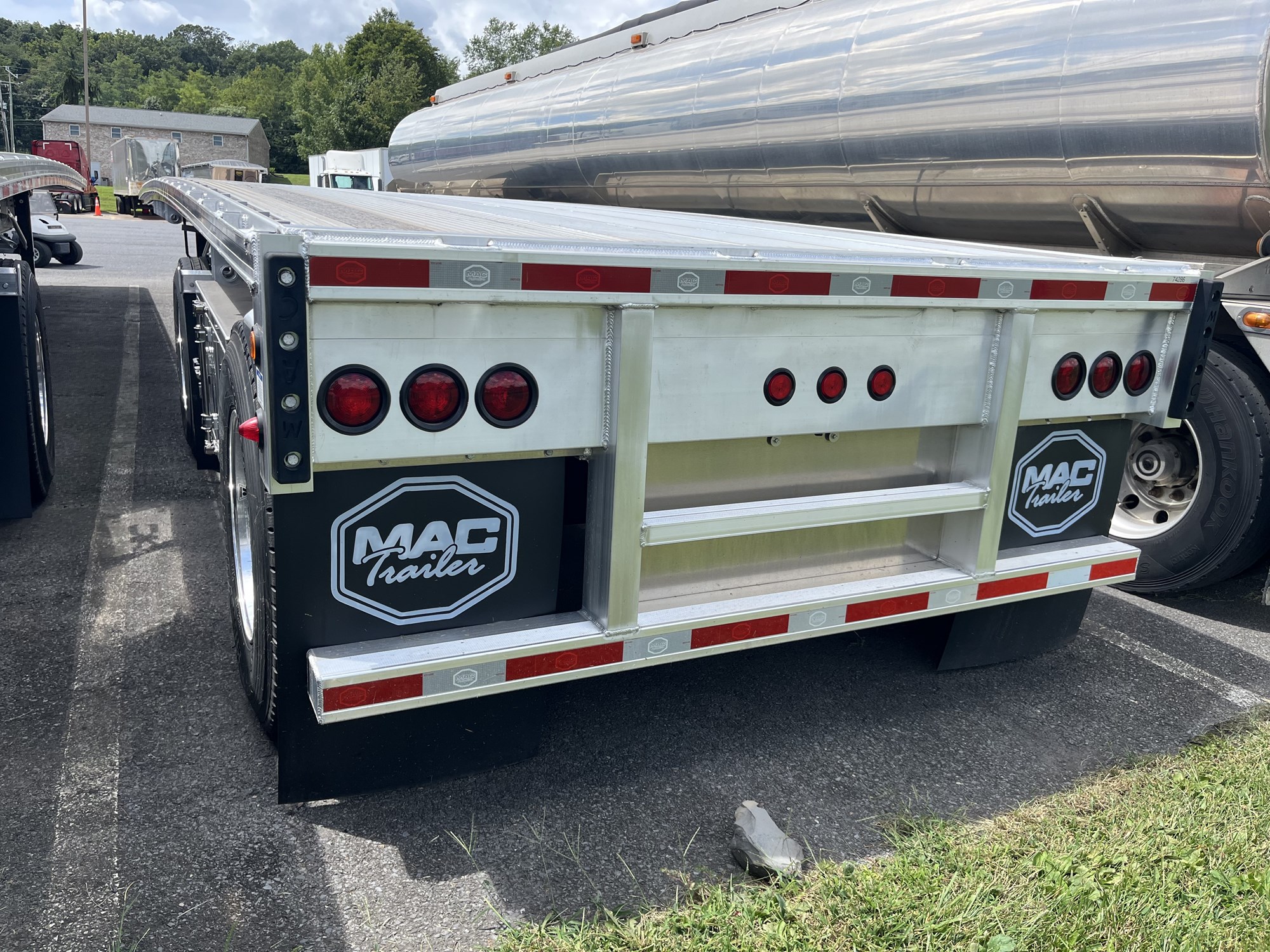 2024 Mac Trailer 48' FLATBED - image 5 of 5