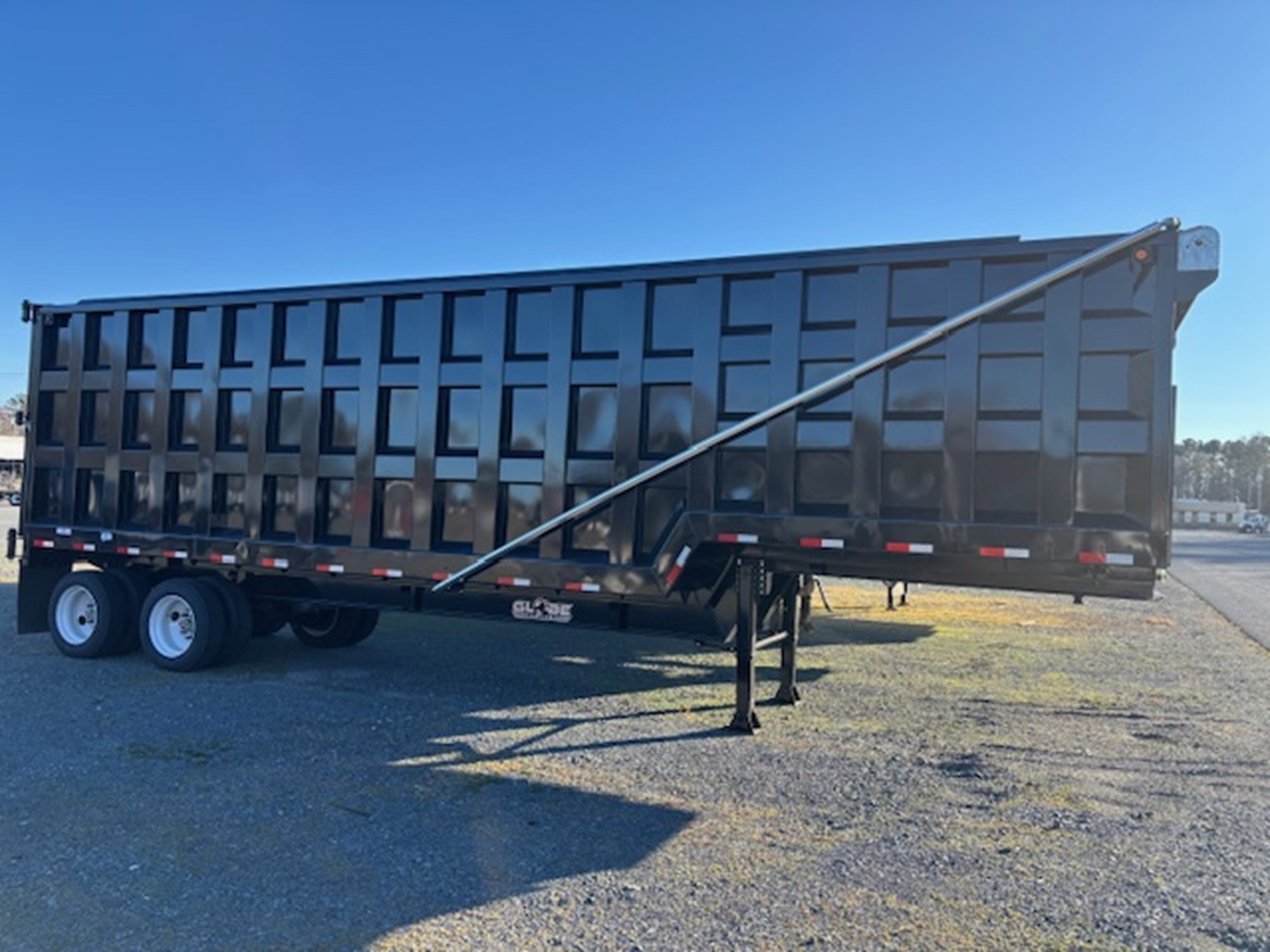 2026 Globe Trailer M GTDD302-36-75YD - image 3 of 6