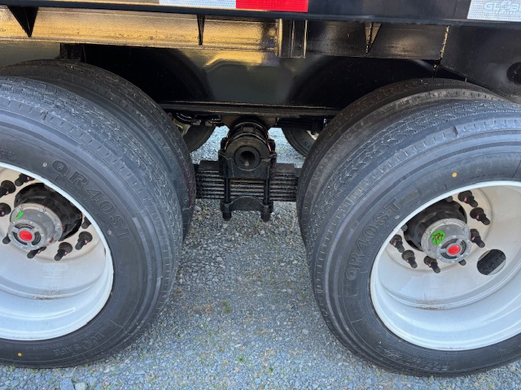 2026 Globe Trailer M GTDD302-36-75YD 2026 Globe Trailer M GTDD302-36-75YD - image 5 of 6