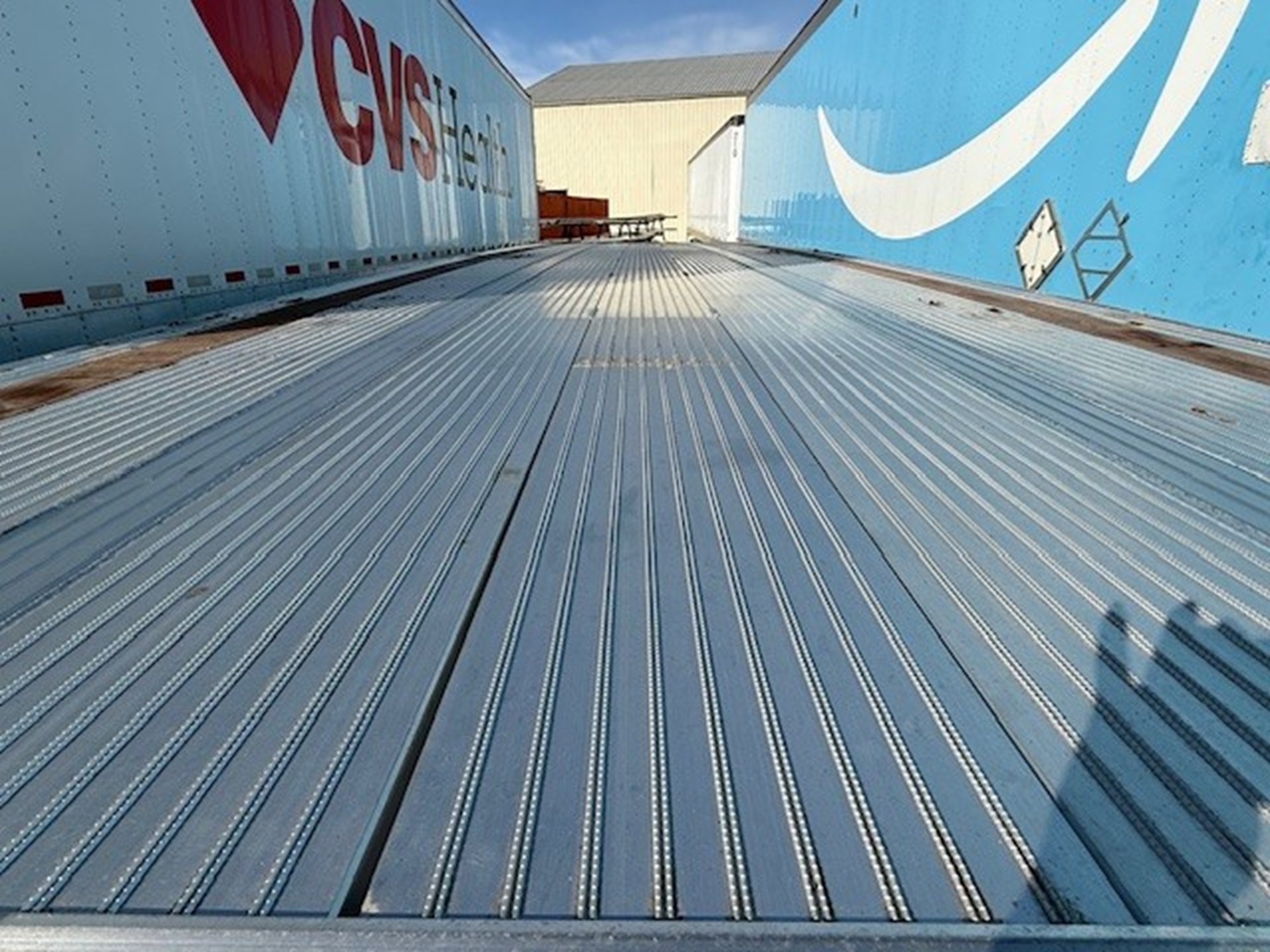 2027 Mac Trailer Man FLATBED 2027 Mac Trailer Man FLATBED - image 5 of 6