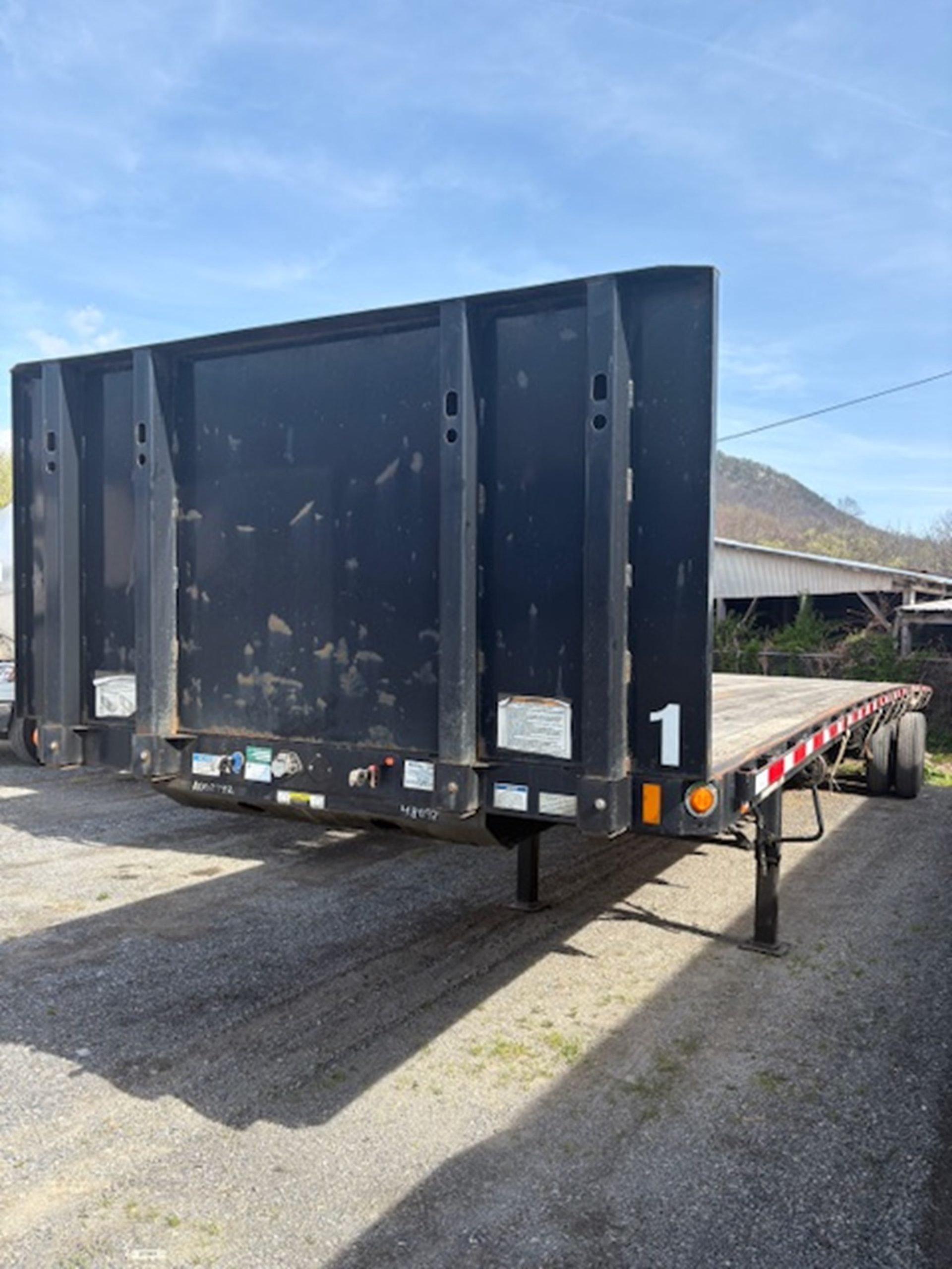 2022 Fontaine Traile Fontaine Traile 2022 Fontaine Traile Fontaine Traile - image 1 of 6