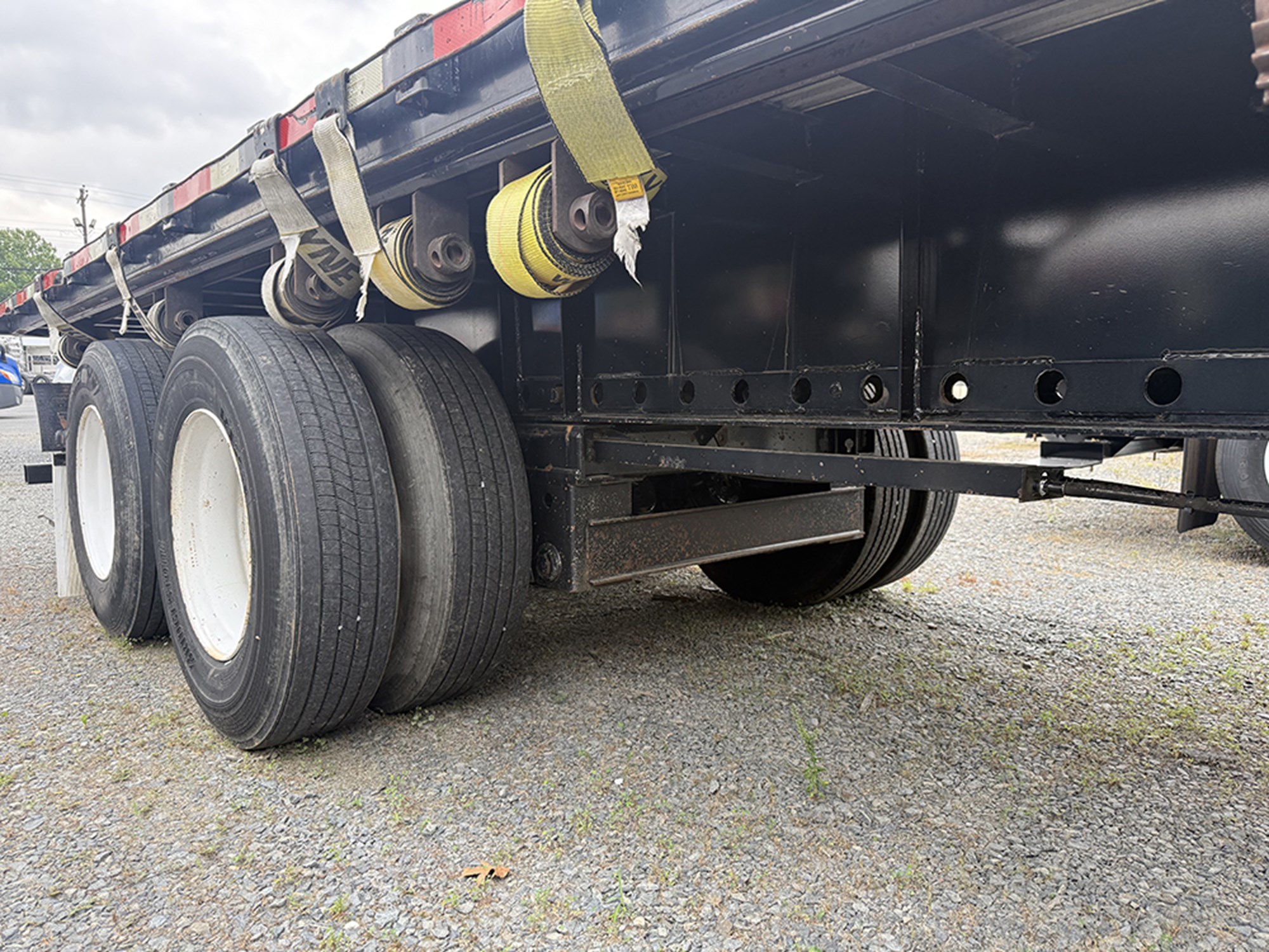 2016 Clark Flatbed 2016 Clark Flatbed - image 4 of 6